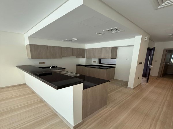 Таунхаус DAMAC Hills - picture 2