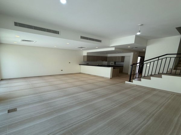 Таунхаус DAMAC Hills - picture 3