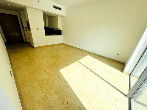 2 Bedroom Apartment for Sale... - picture 4