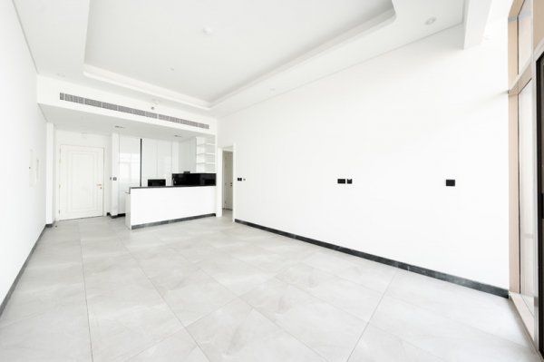 1 Bedroom Apartment for Sale... - picture 3