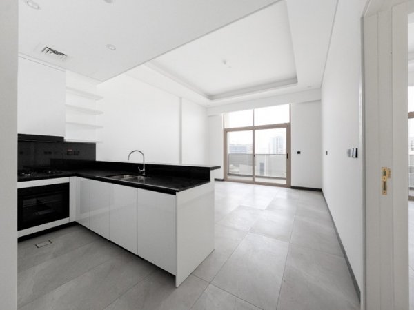 1 Bedroom Apartment for Sale... - picture 3