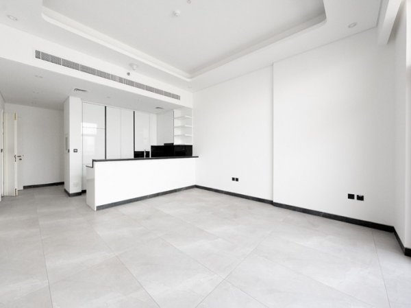 1 Bedroom Apartment for Sale... - picture 2