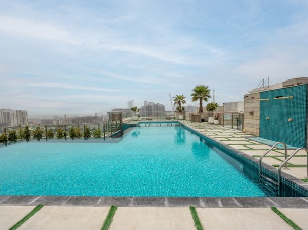 2 Bedroom Apartment for Sale... - picture 4