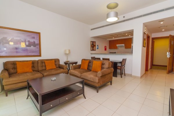 1 Bedroom Apartment to rent... - picture 1