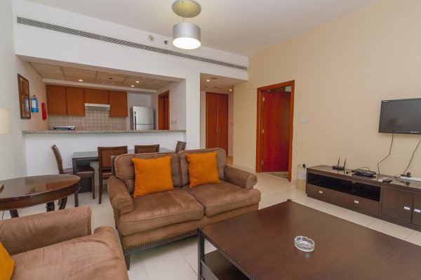 1 Bedroom Apartment to rent... - picture 2