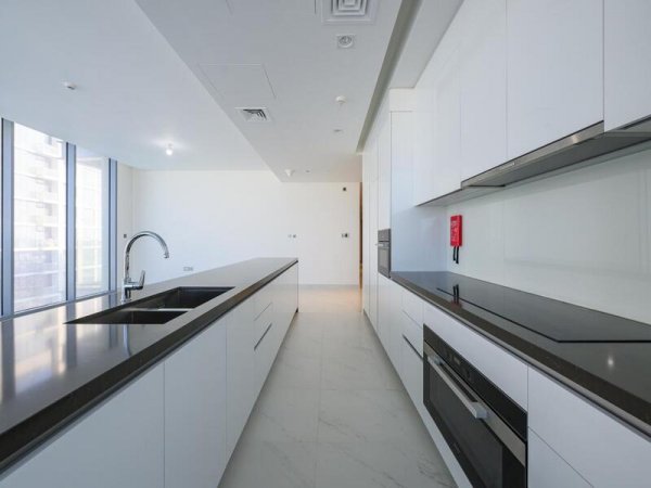 3 Bedroom Apartment for Sale... - picture 4