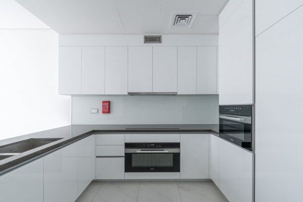 2 Bedroom Apartment for Sale... - picture 3