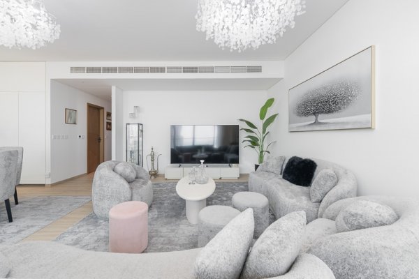 3 Bedroom Apartment for Sale... - picture 5