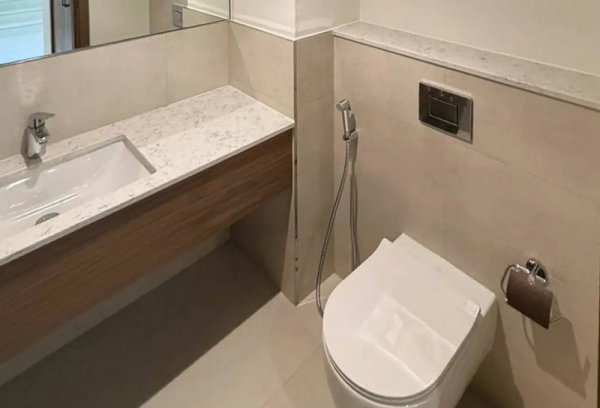 5 Bedroom Villa for Sale in - picture 5