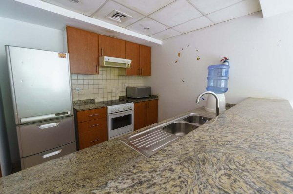 1 Bedroom Apartment to rent in - picture 3