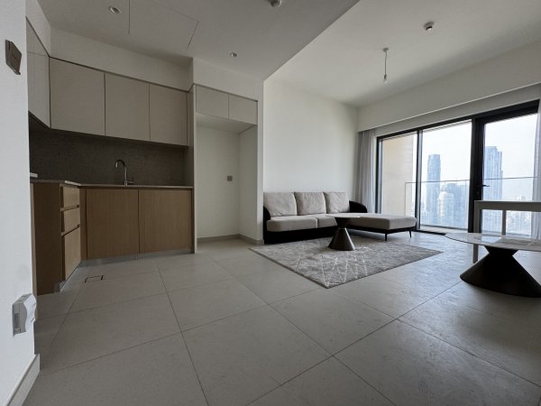 2 Bedroom Apartment to rent in - picture 3