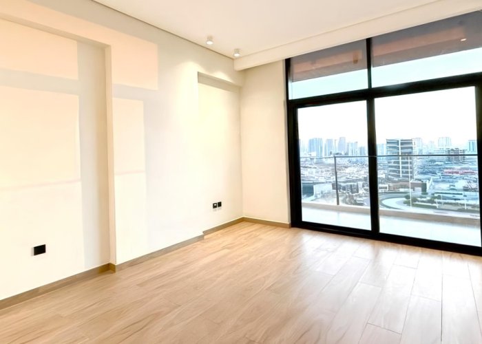 2 Bedroom Apartment for Sale... - picture 5