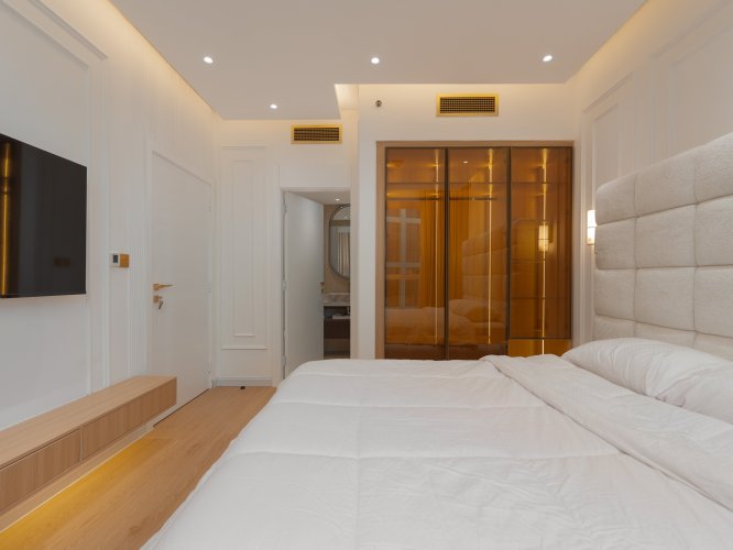 1 Bedroom Apartment to rent in - picture 2