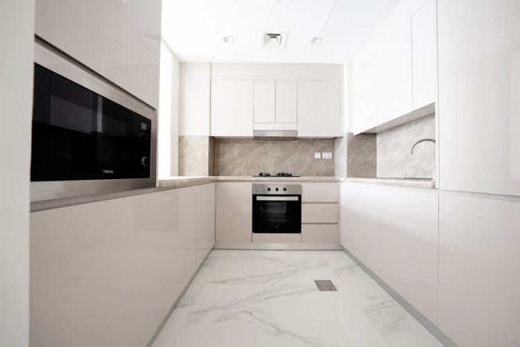 2 Bedroom Apartment for Sale... - picture 5