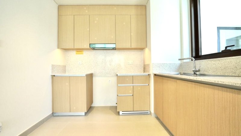 3 Bedroom Apartment for Sale... - picture 3