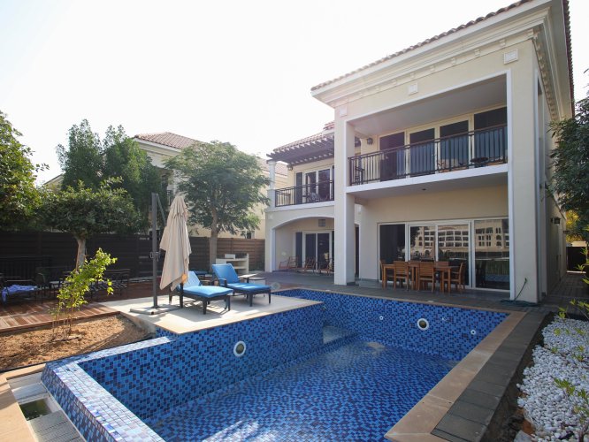 Вилла Dubai Land - picture 1