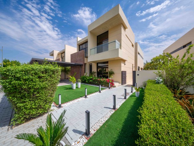 5 Bedroom Villa to rent in... - picture 4