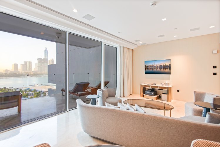 3 Bedroom Apartment to rent... - picture 1