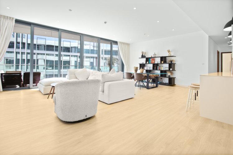 Apartment City Walk - picture 2