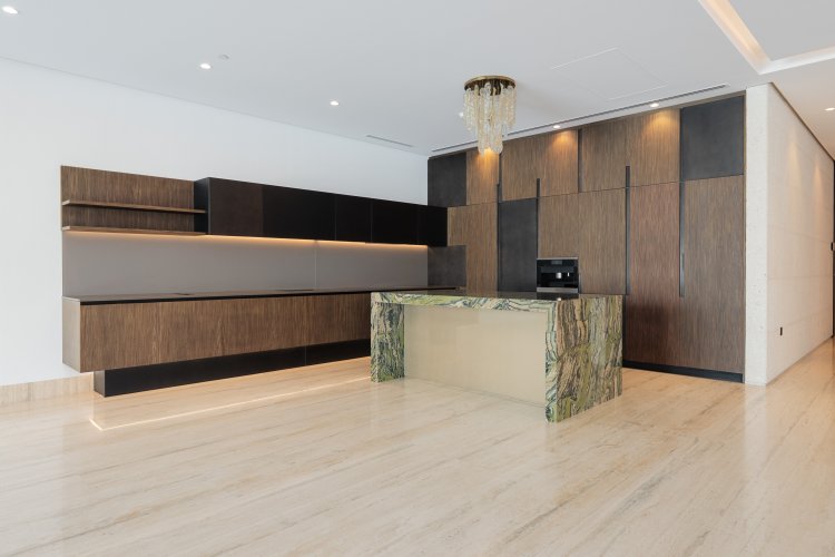 3 Bedroom Apartment for Sale... - picture 5