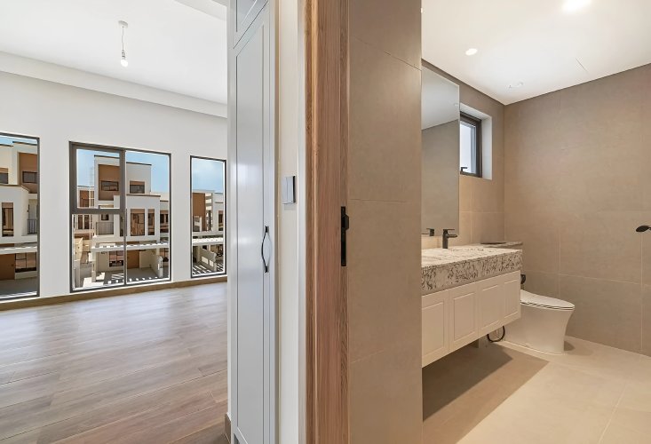 Villa Damac Lagoons - picture 4
