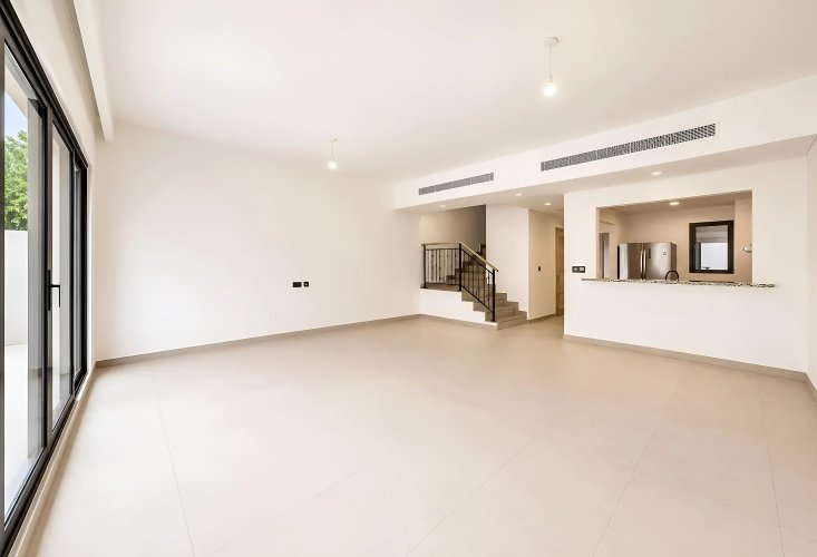 Villa Damac Lagoons - picture 2