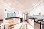 3 Bedroom Apartment to rent... - picture 4
